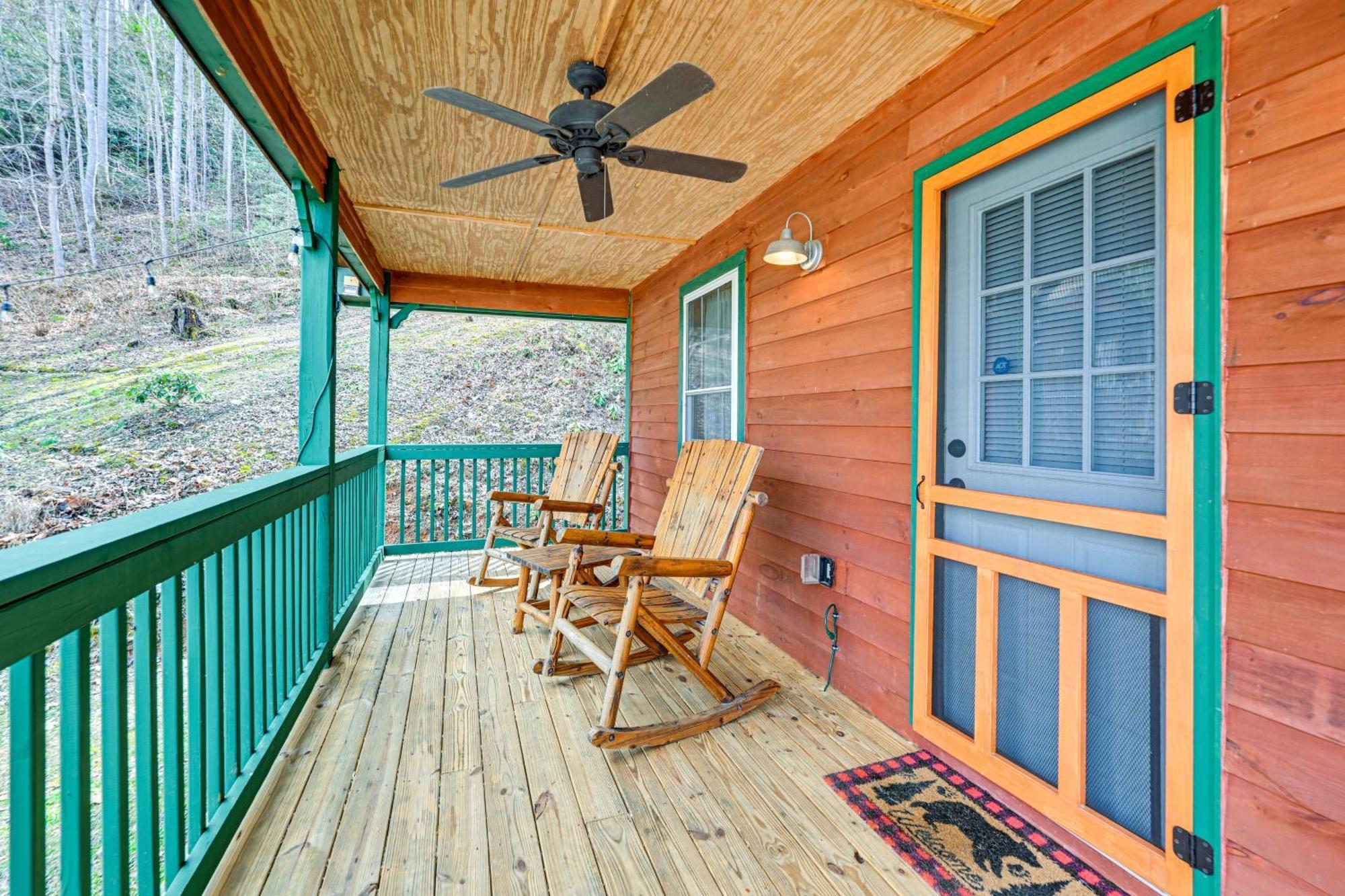 Casa vacanze Smoky Mountain With Area And Fire Pit!